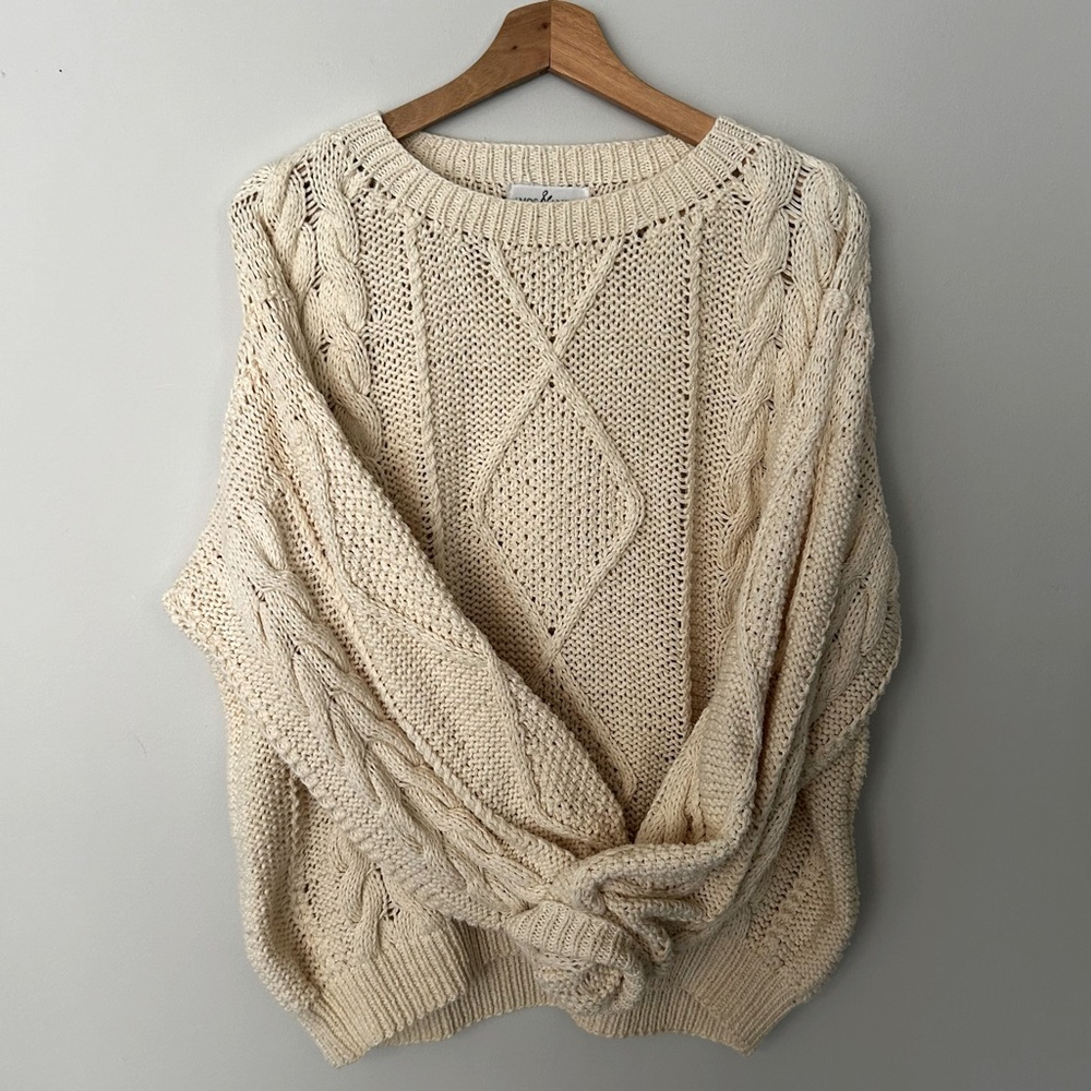 Amos & Andes Vintage Cable Knit Sweater
